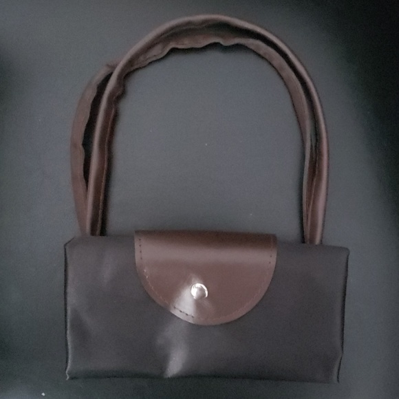 FREE WITH PURCHASE - Picture 7 of 8